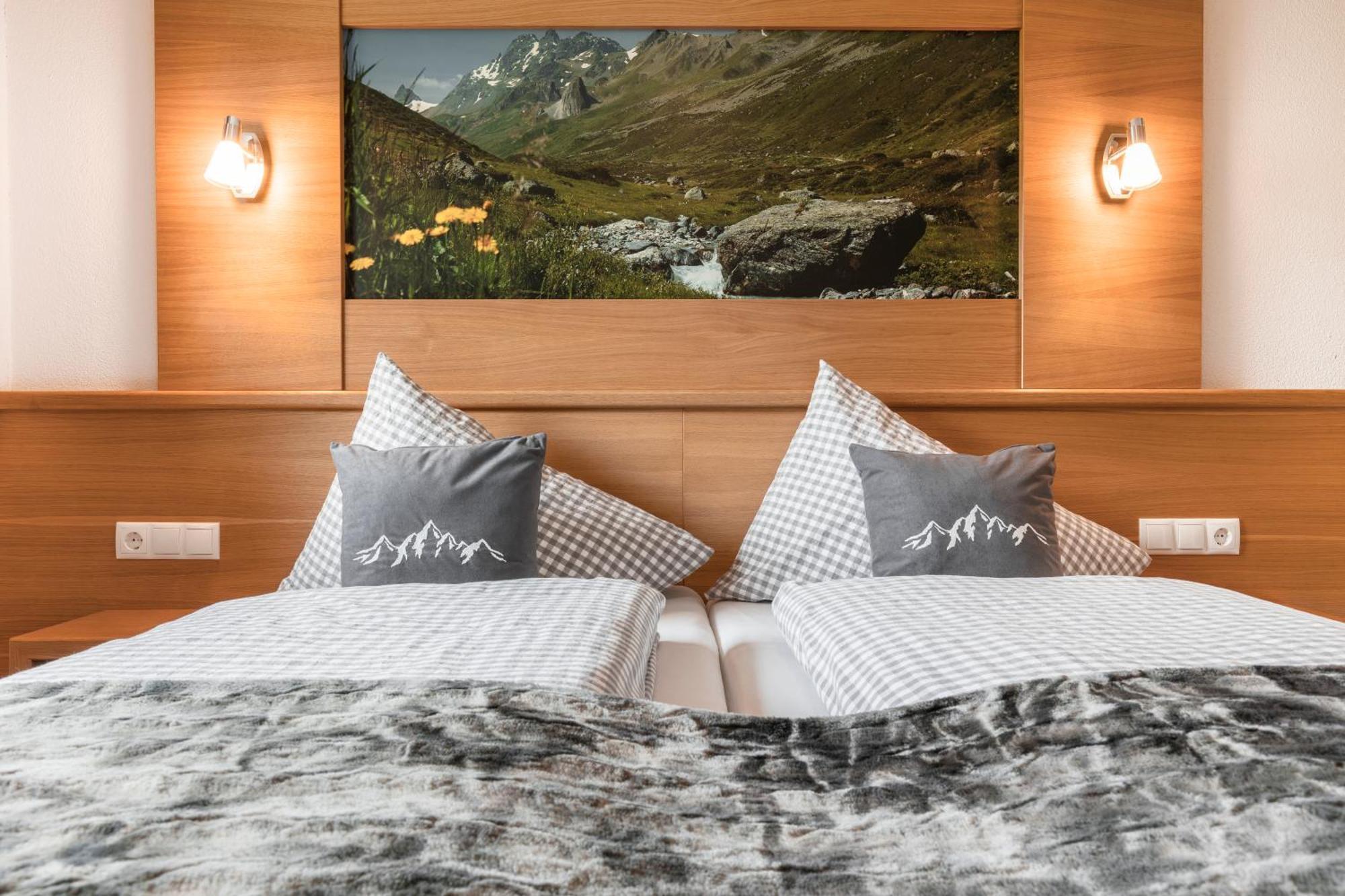 Apart Schneider Ischgl Buitenkant foto