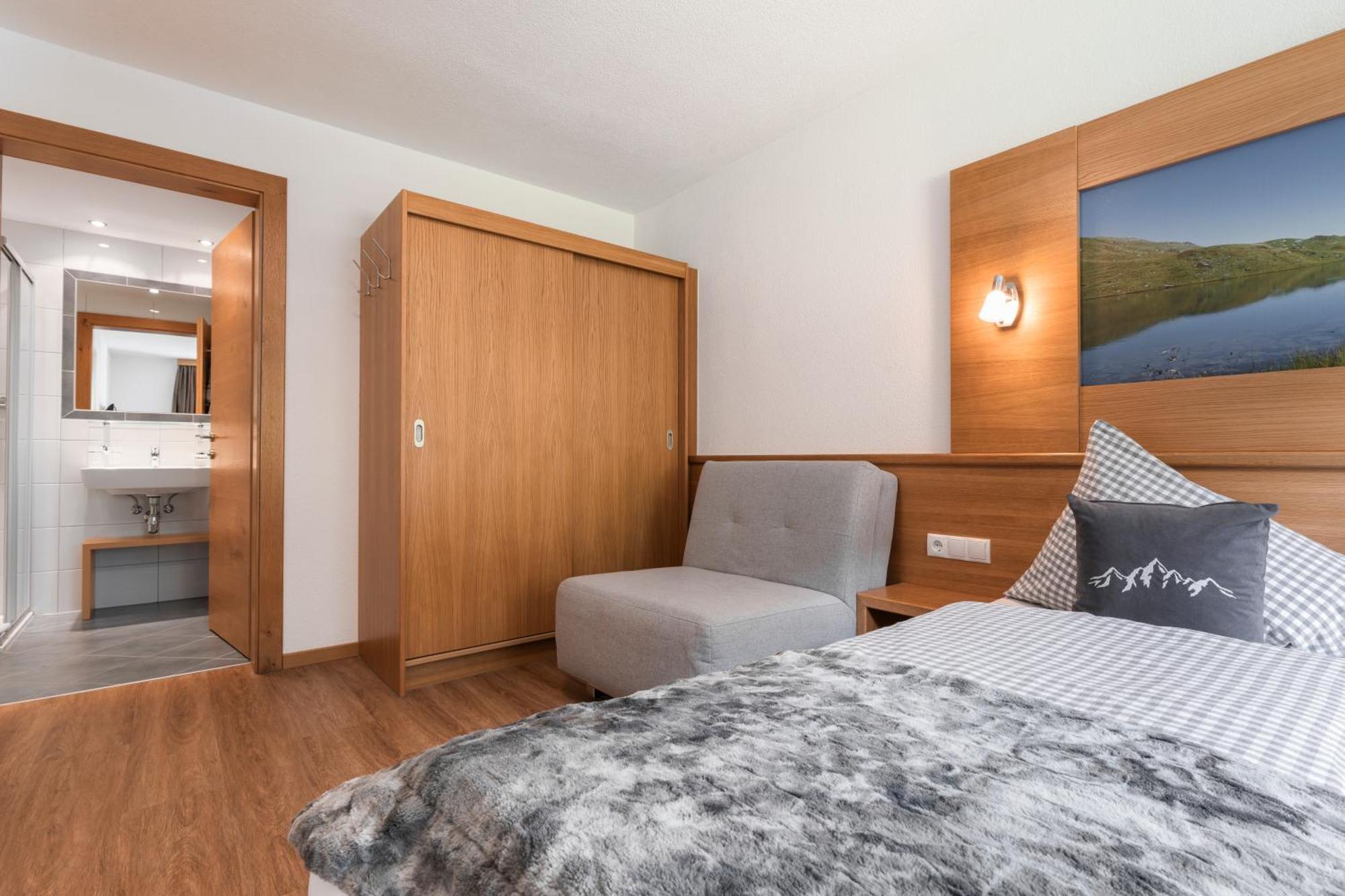 Apart Schneider Ischgl Buitenkant foto